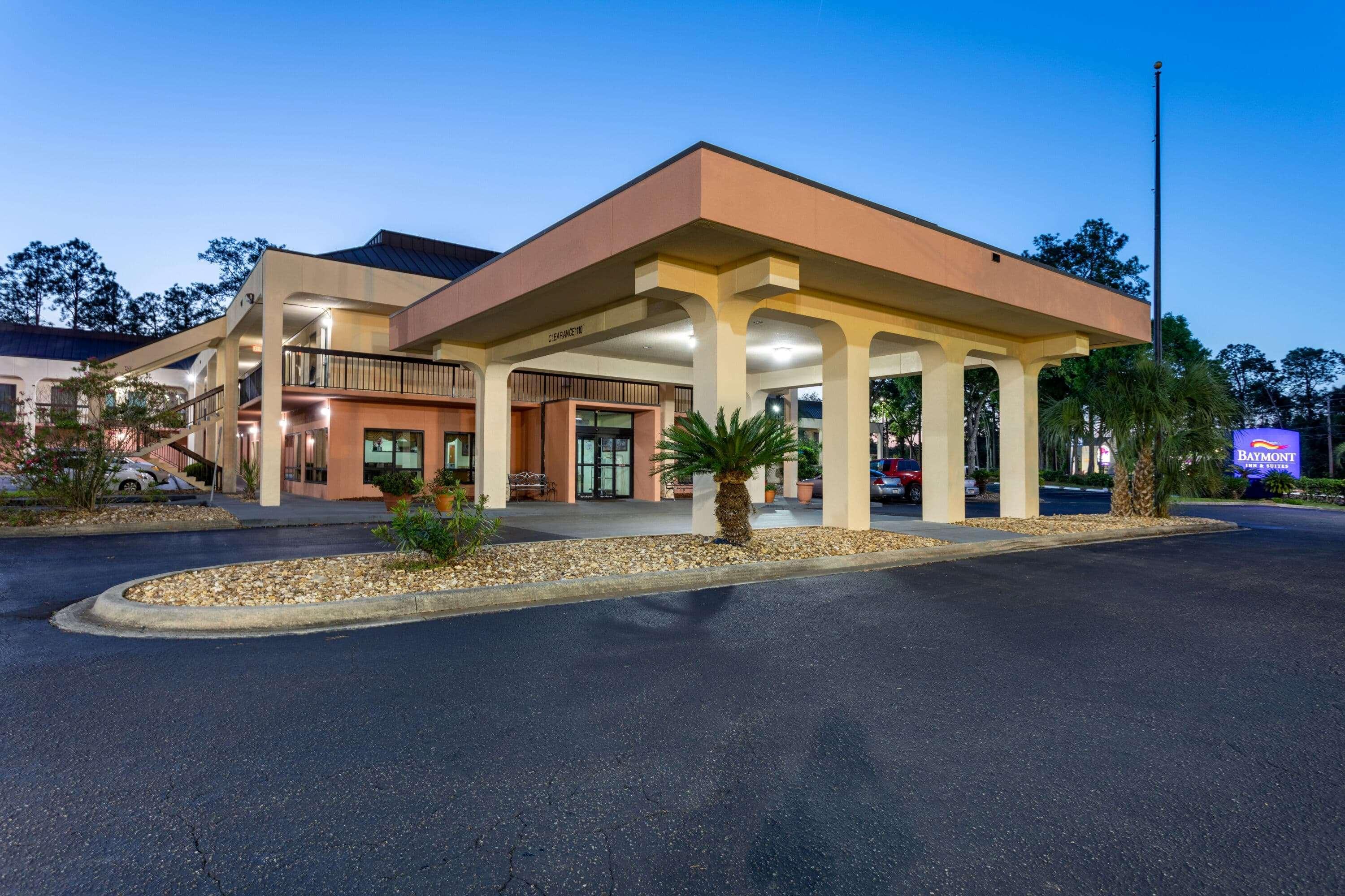 Baymont By Wyndham Tallahassee Kültér fotó